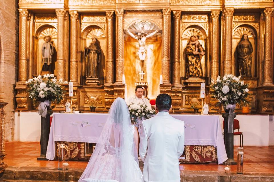 Toma de fotos de momentos significativos en la boda
