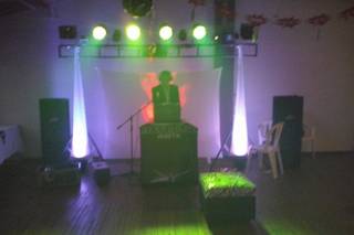Mega Movil Mini TK DJ