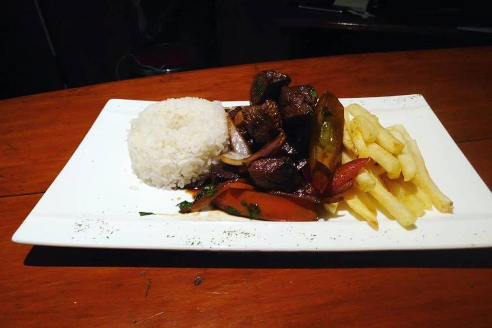 Lomo saltado