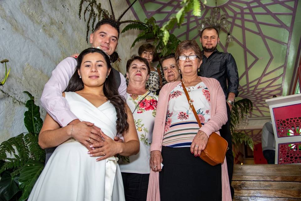 Vanessa & Carlos - Raw360