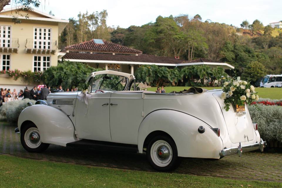 Convertible Packard 1939