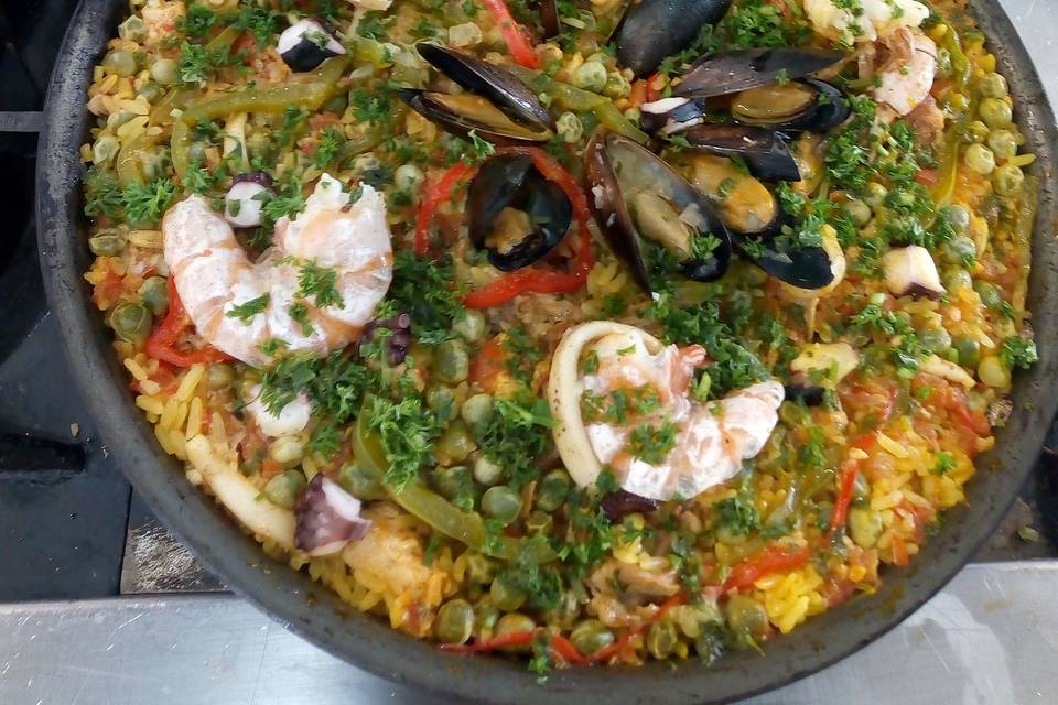 Paella valenciana