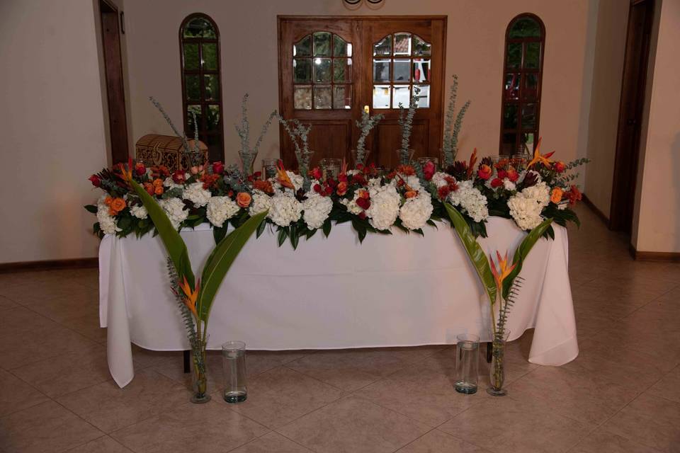 La mesa de los novios