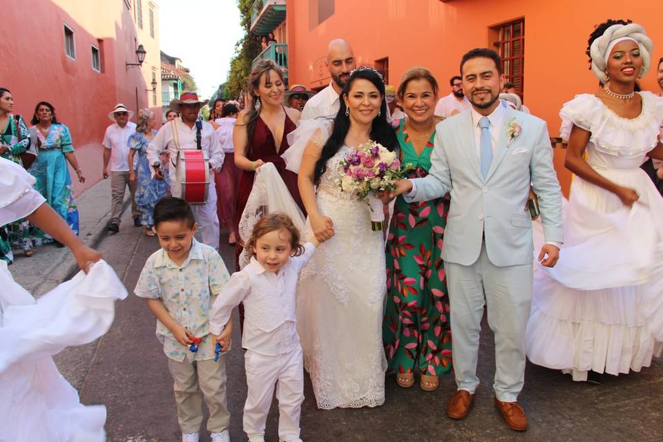 Lenis Elles Bodas y Eventos