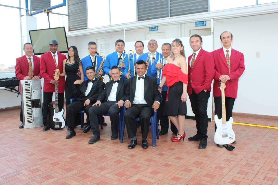 Los Tropicales Orquesta Show