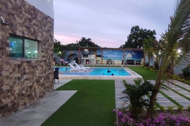 Cabaña Palm Beach Resort