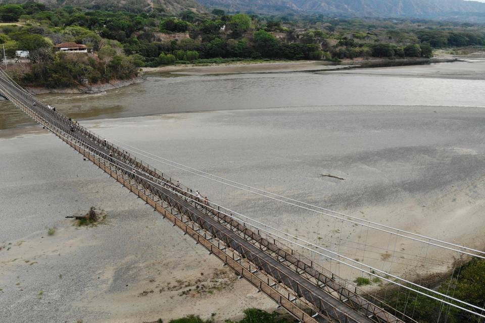 Santafe de Antioquia, Dron