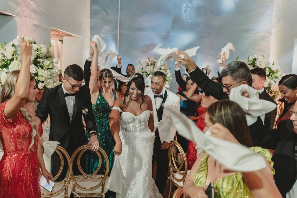 Bienvenida para los novios