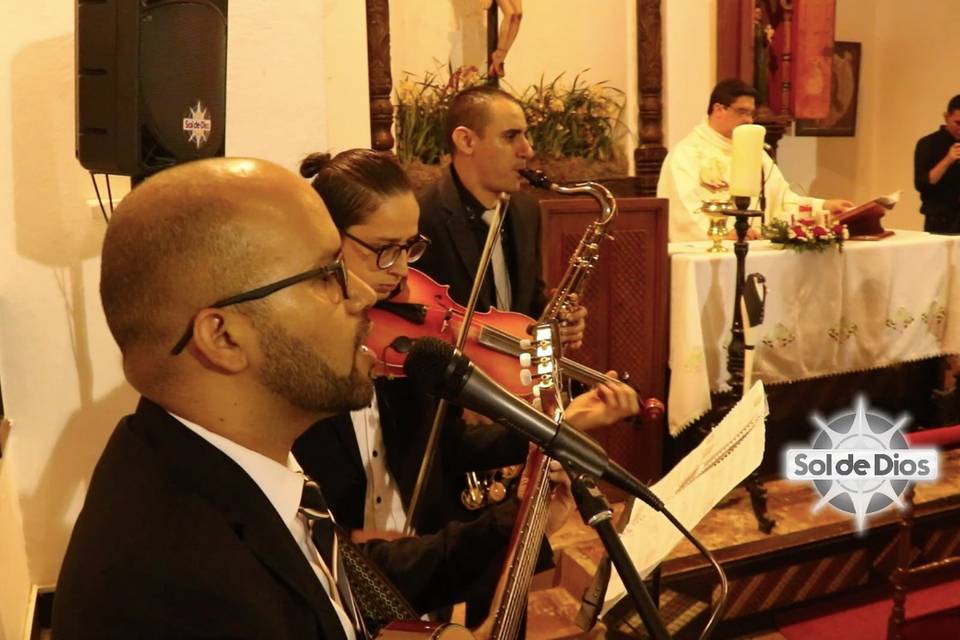 Grupo musical bodas Fizebad