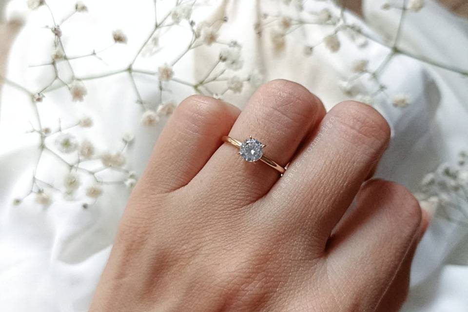 Anillo de compromiso en oro 18