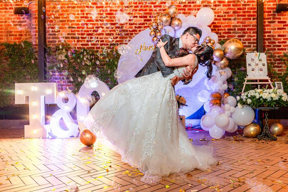 Boda