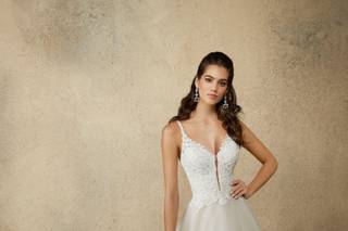 Kenllys Bridal 1