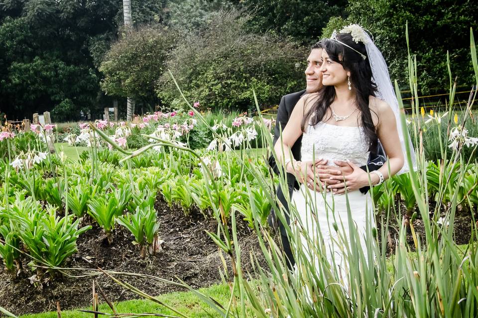 Novios felices