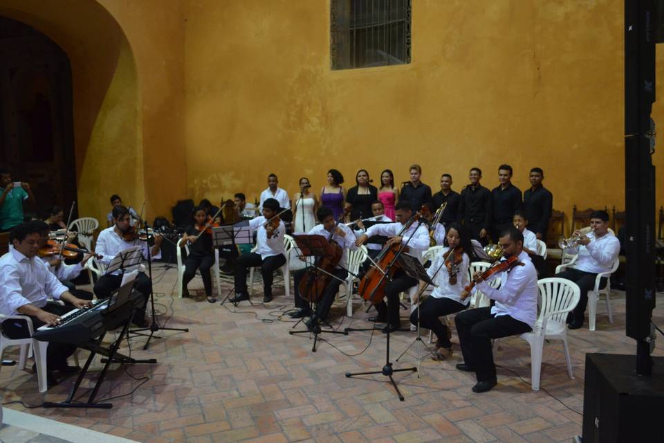 Celebración boda con orquesta